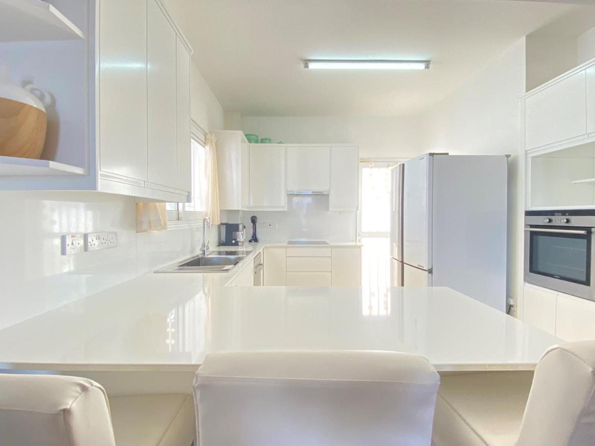 Phaedrus Living: Seaside Luxury Villa Anafi Παραλίμνι Εξωτερικό φωτογραφία